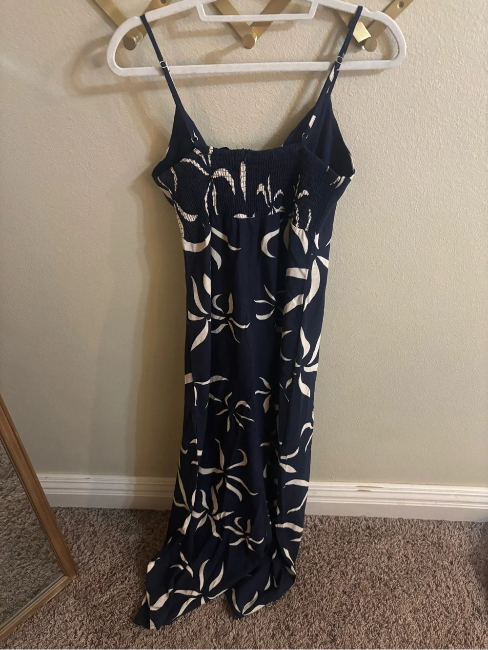 NWT Paper Heart Linen-Blend V-Neck Maxi Dress Navy Size M
